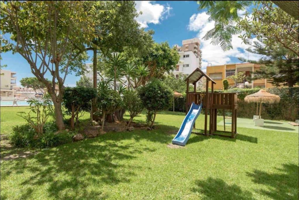 Magnifico Apartamento En La Carihuela, Torremolino Торремолинос Экстерьер фото