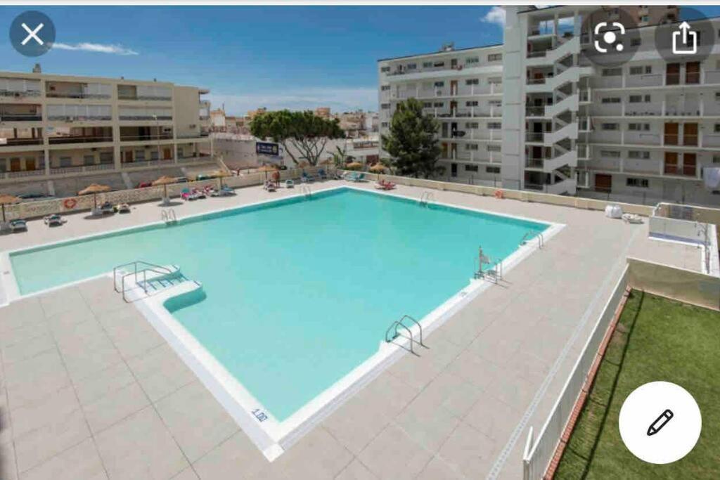 Magnifico Apartamento En La Carihuela, Torremolino Торремолинос Экстерьер фото